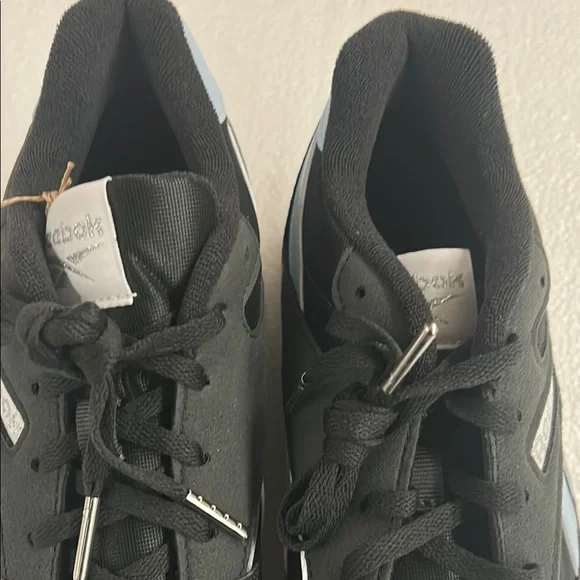 Reebok Black and Light Blue Sneakers - Picture 9 of 10